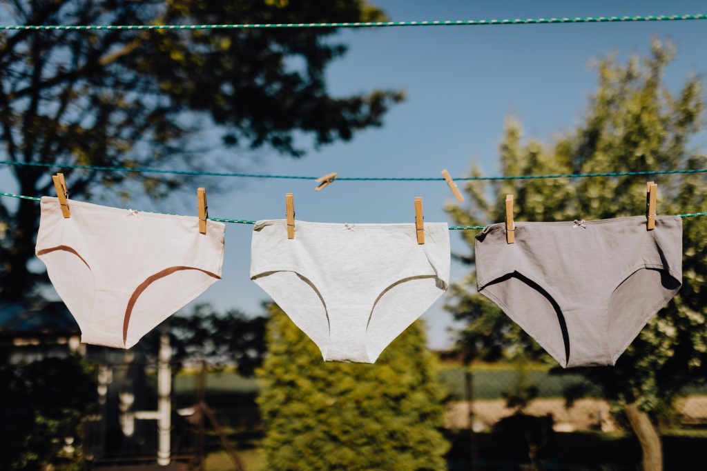 laver sa culotte Menstru'Elles